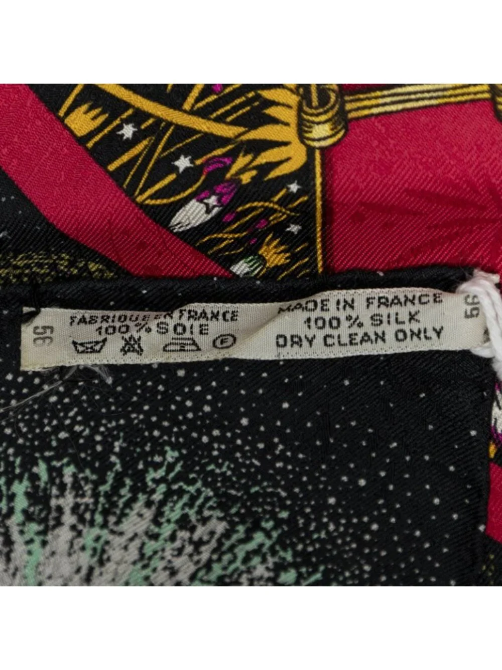 Hermes Scarf Black Red Green 100% Jacquard Silk